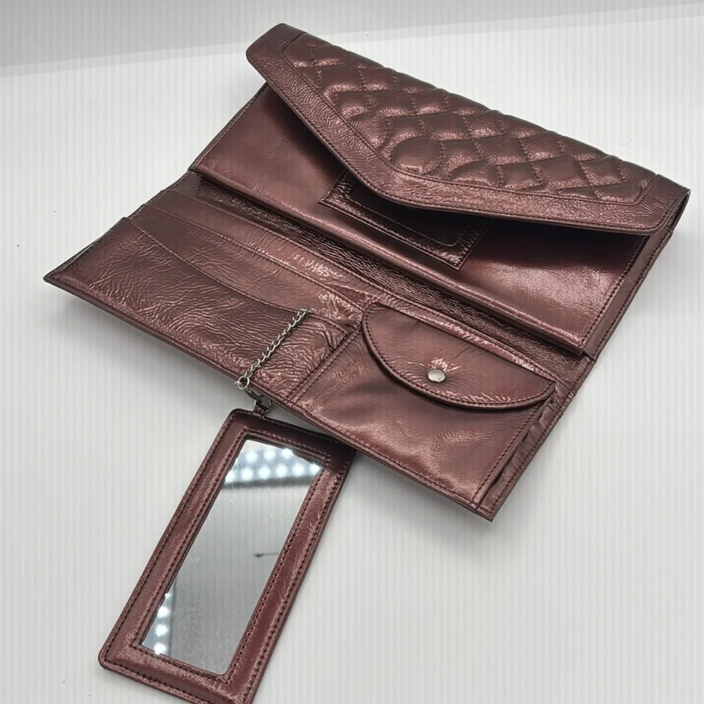 NWOT Hobo International Quilted Patent Leather Clutch Wristlet Organizer Bronze